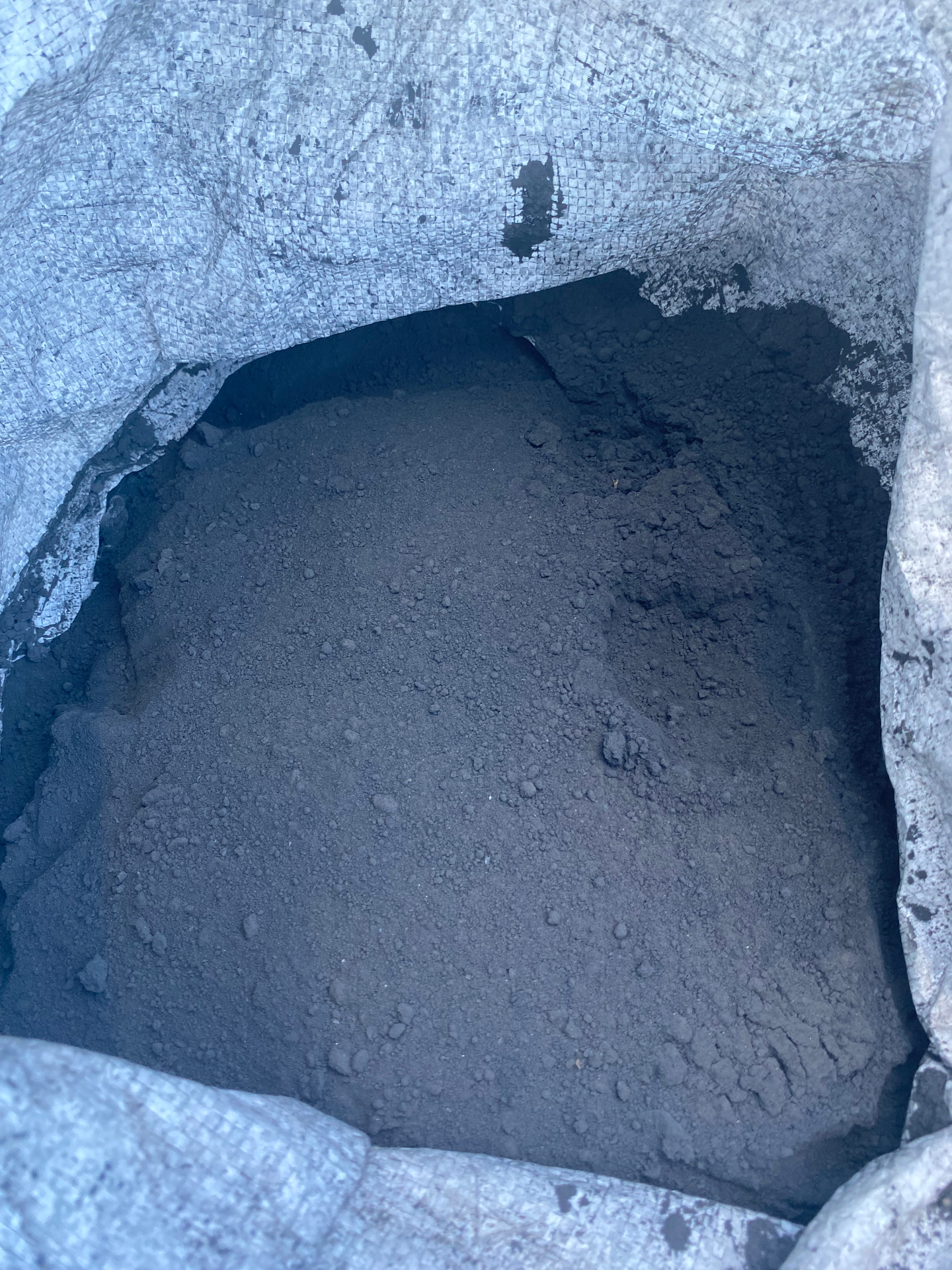 High-quality coal mineral